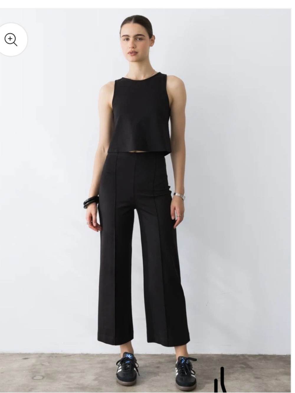 BLACK PONTE KNIT CROPPED STRAIGHT LEG PANT size 4 (L)